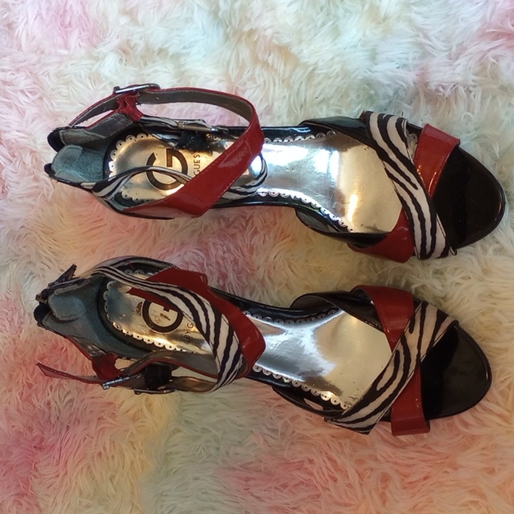 Guess black heels